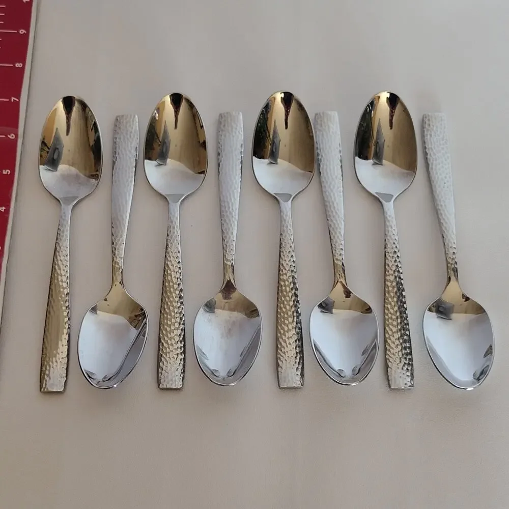 Oneida Etta Flatware Set Stainless Steel Silver 8 Spoons 10 Forks 4 Knives